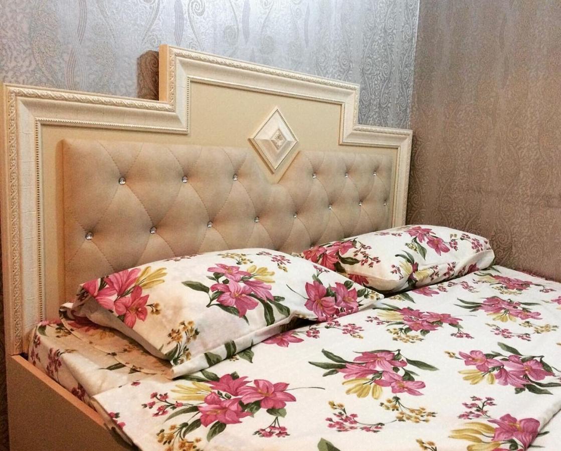 Crystal Villa Hotel Ереван Екстериор снимка